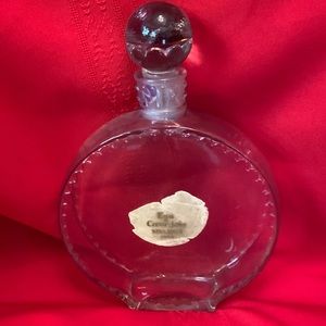 Lalique perfume bottle… in excellent condition